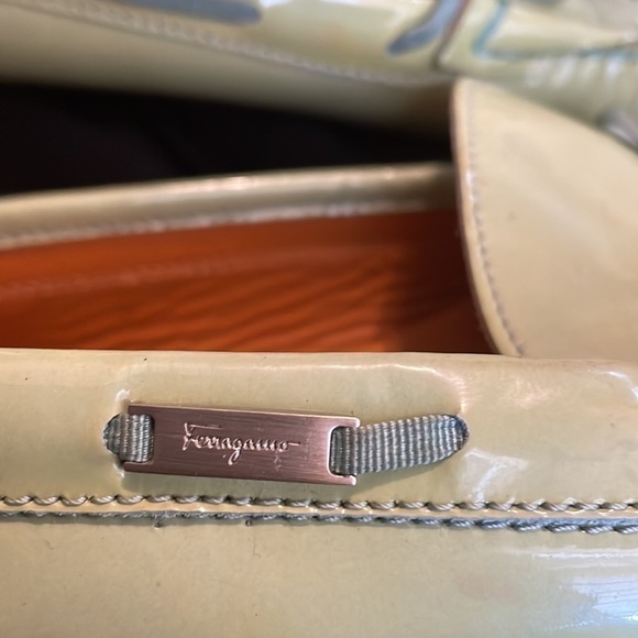 Salvatore Ferragamo Pistachio Green Patten Leather Pointed Toe Bow Loafers - Picture 13 of 15